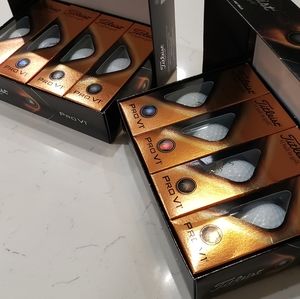 Titleist ProV1's (12) Promotion Boxed set.